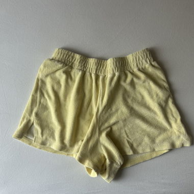 Short jaune