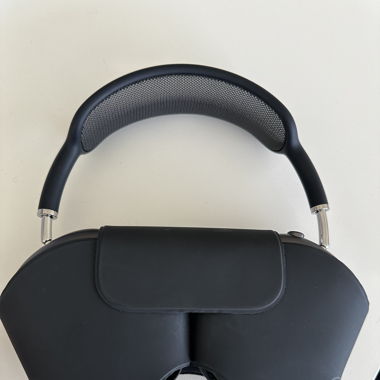 AIRPODS MAX