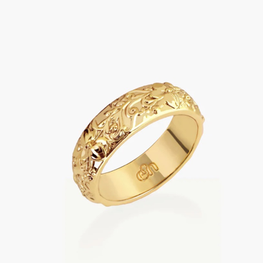 Bague à motif doré