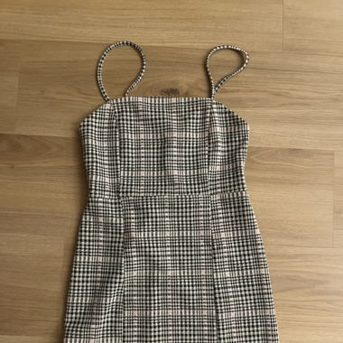 Bershka Kleid