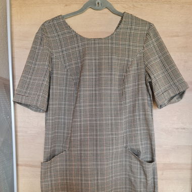 Robe tube mi-longue 