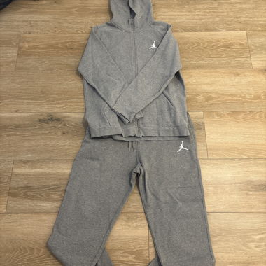 Ensemble jogging gris Jordan