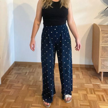Flowy plissé pants
