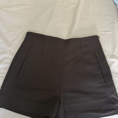ZARA Shorts Gr. S