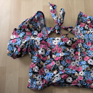 Bluse mit Blumen