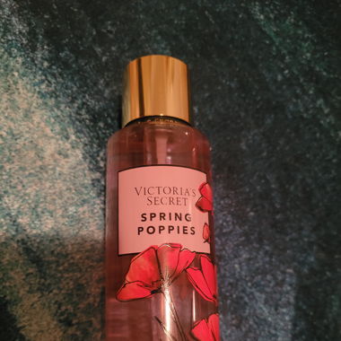 Victoria's Secret Body Spray Spring Poppies