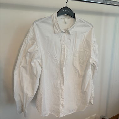 White Oversize Shirt with Puffer Sleeves