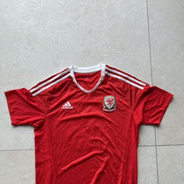 Wales 2014-2016 Shirt, Size M, 10 Ramsey 