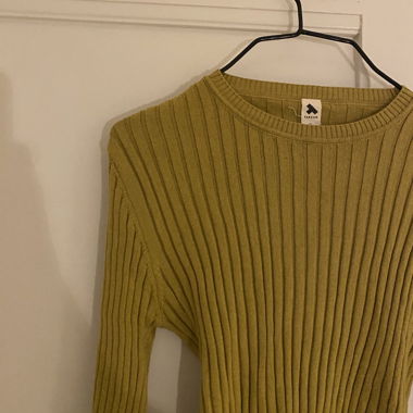 ripped pullover