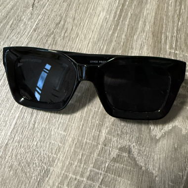 5 paires de lunettes 