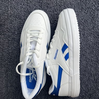 REEBOK SHOES