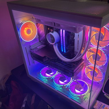 Gaming PC Tower i9 14900k 4070 Ti Phantom