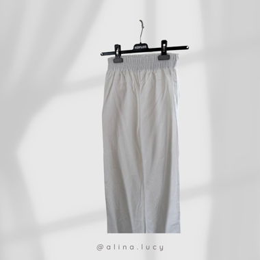 Weisse Leinenhose – leicht & luftig