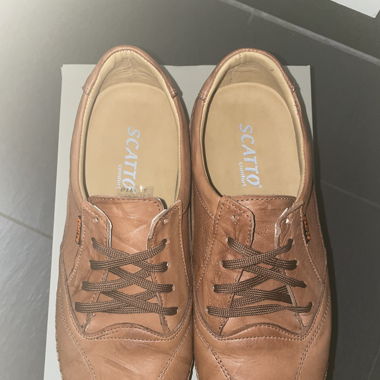Lederschuh