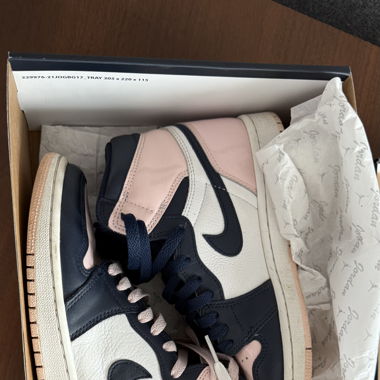 Jordan 1 high bubble gum