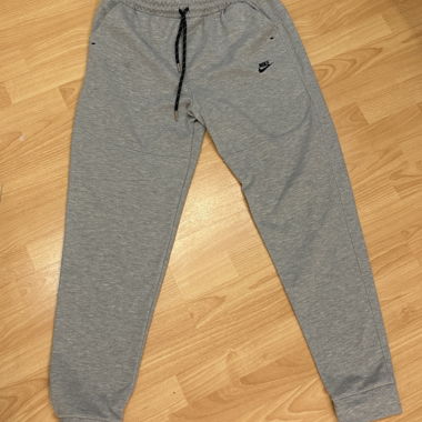 Pantaloni da jogging Niketech grigi