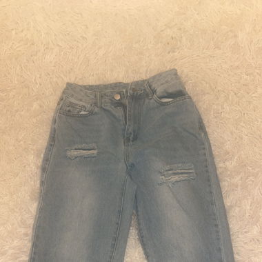 jeans neuf jamais mis 