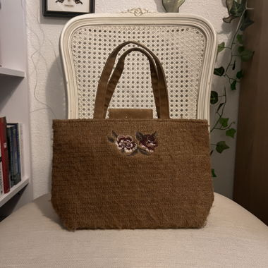 vintage embroidery handbag