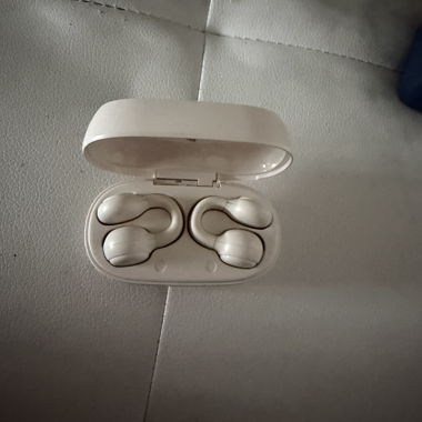 Écouteurs sans fil avec boîtier de charge