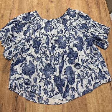  Blumen Top         (Plus size)