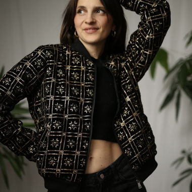 Handgemachte Samtjacke