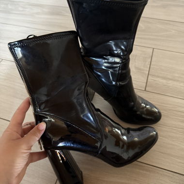 Bottes en simili-cuir