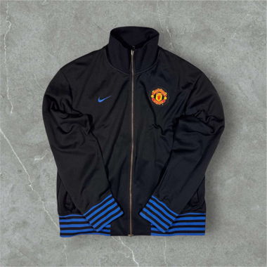vintage manchester united nike trackjacket