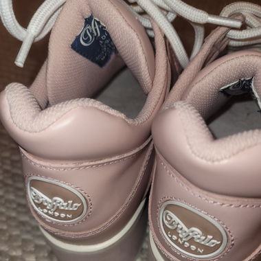Rising Towers Sneaker aus Nappaleder baby pink