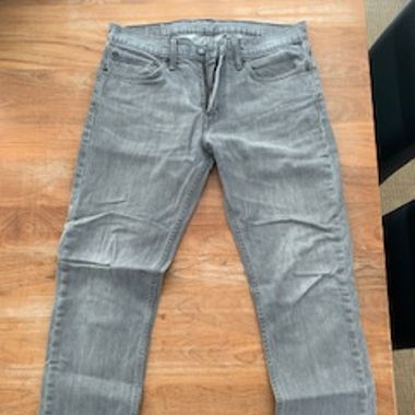 Levis Jeans grau w:34,l:34