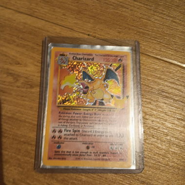 Carta Pokémon Charizard Celebration 25 anni