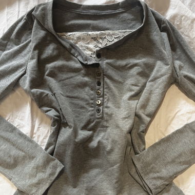 Maglia manica lunga con pannello in pizzo