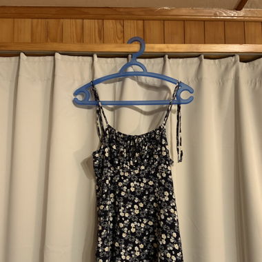 Sommerkleid Dunkelblau Blumen