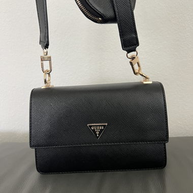 Guess shoulder bag with coin pouch black