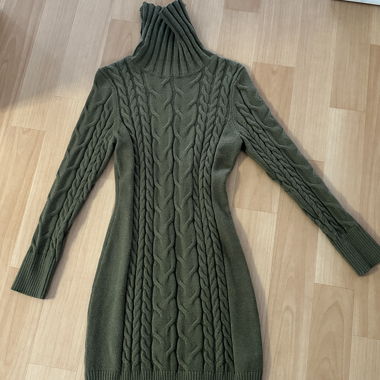 Knit dress