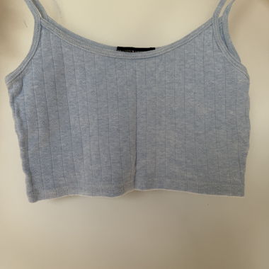 Top azzurro chiaro a spalline