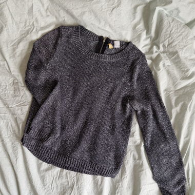 Maglione in maglia scintillante Gr. 36 argento / grigio