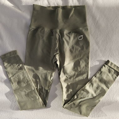 PeachyPassion - Sporthose mit Scrunch