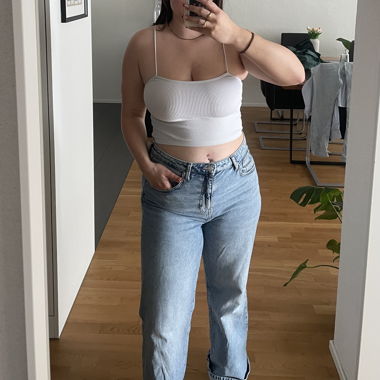 Crop top in M-L