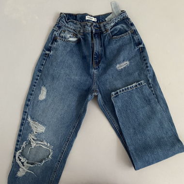 Ripped jeans