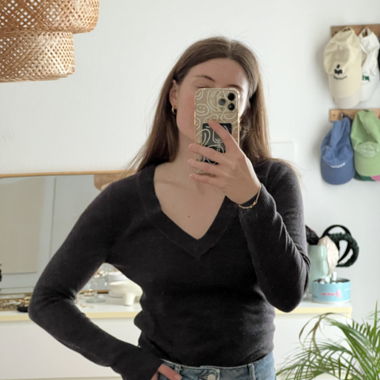 V-neck Pullover