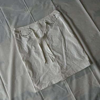 “White Lotus” mini+ skirt