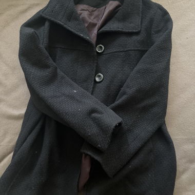Yesseica Black Jacket