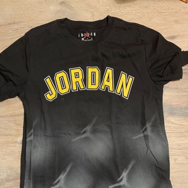 T-shirt jordan