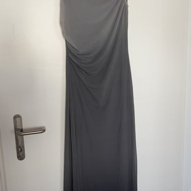 Graues Maxikleid Pull & Bear