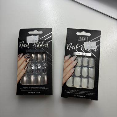 Ardell Nail Addict Press-Ons