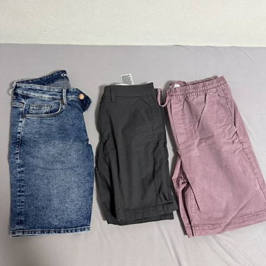 Set di 3 shorts, taglia M, tagli vari