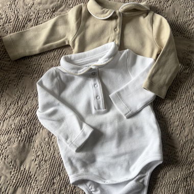 Lot de 2 bodys bébé