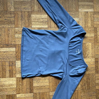 Hollister lang arm top