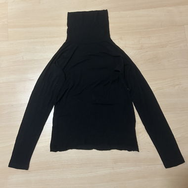 Black long-sleeve shirt with collar