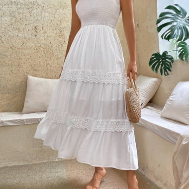 Robe blanche fluide longue